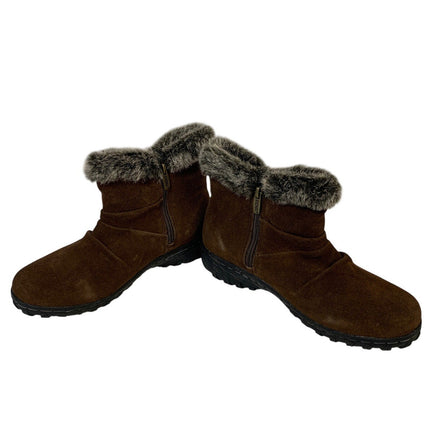 New In Box Khombu Womens Size 9 Brown Lindsey Boot Faux Suede Side Zip Shoes