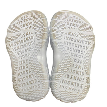 JoinFree Toddler Boys Size 5.5 Gray Sandals Latch & Hook Close Water Shoes