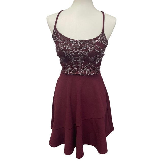Speechless Juniors Size 3 Sleeveless Laceup Back Fit & Flare Short Dress
