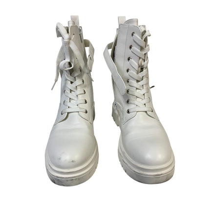 Dream Pairs Womens 7.5 White 1.25" Heel Boot Side Zip Closed Round Toe Shoes