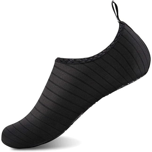 NWT New Hersteller Mens Size 7.5 Black Barefoot Non Slip Sole Sports Water Shoes
