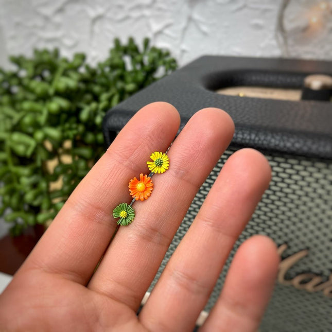 16G 5/16 Yellow Daisy Flower Labret Monroe Tragus