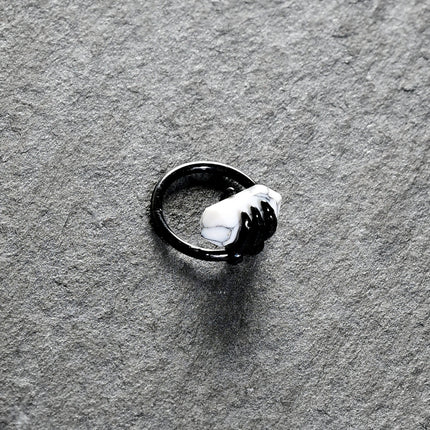 16G 3/8 White Howlite Black Claw Obelisk Hinged Segment Ring