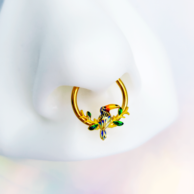 16G 3/8 Green Gem Gold Tone Tropical Toucan Hinged Segment Ring