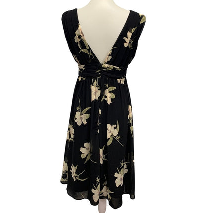 Lulu's Womens Medium Deep V Floral Flowy Cinched Waist Fit and Flare Dress