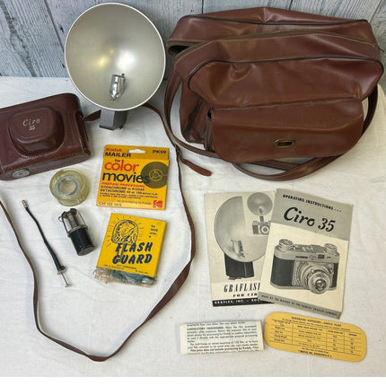 Vintage Ciro 35 Leather Case Bulb Flash Film Case w Photography Accessories