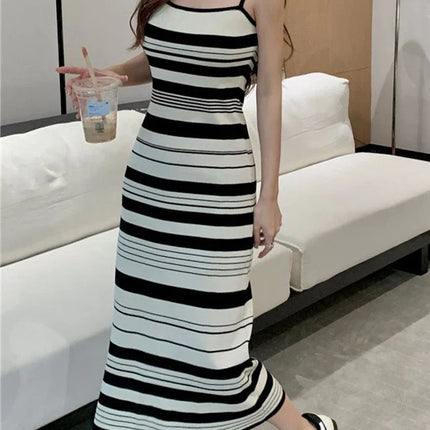 Sleeveless Slim fit Knitted Striped Mid Length Dresses