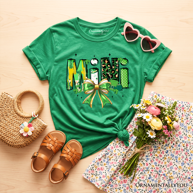 Kids Mini Clover Bow St Patrick's Day T-Shirt, Coquette Lucky Shamrock Clover Tee for Youth