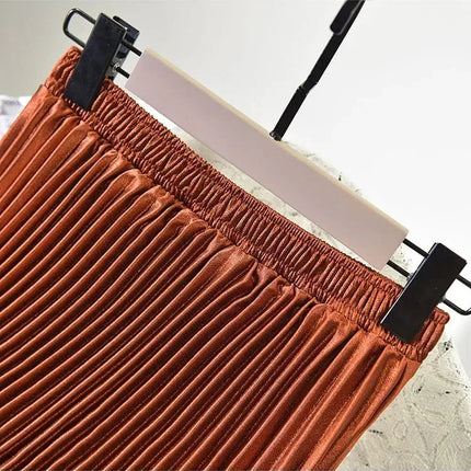 Classic Golden Velvet Pleated Skirt High Waist Retro Style Fashion Office Lady Pleated Long Skirt Winter Velvet Skirt 90cm Long