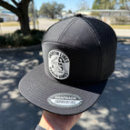 Black / Black 7 Panel