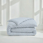 Blue & White / Twin / Twin XL / Button Closure