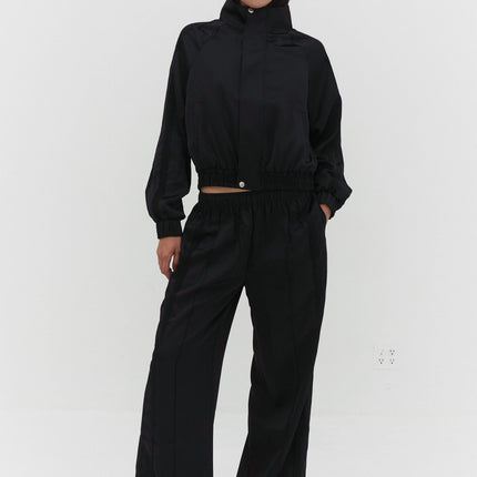LEISEU TRACK PANTS IN BLACK