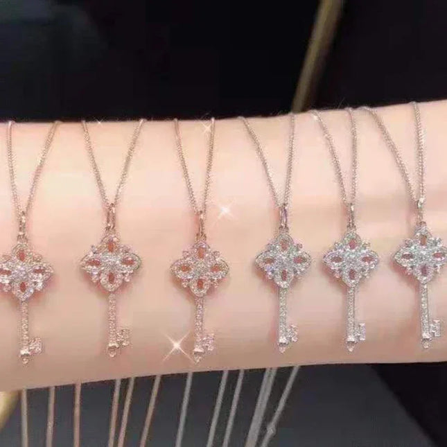 925 Sterling Silver Pave Crystal Vintage Key Pendant 14k Gold Plating Necklace Women Light Luxury Temperament Dress Jewelry
