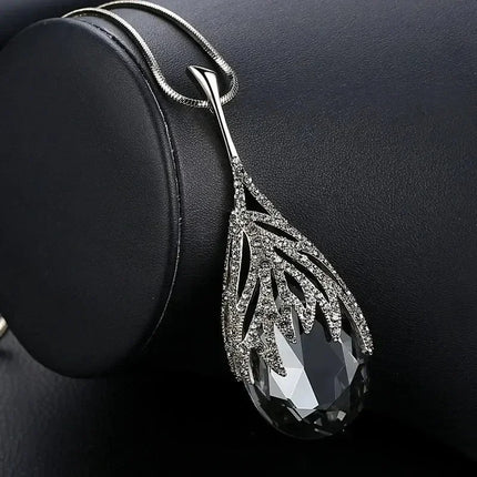 New Arrival Long Necklaces for Women 2024 Fashion Gray Crystal Choker Collier Femme Statement Necklaces & Pendants Accessories