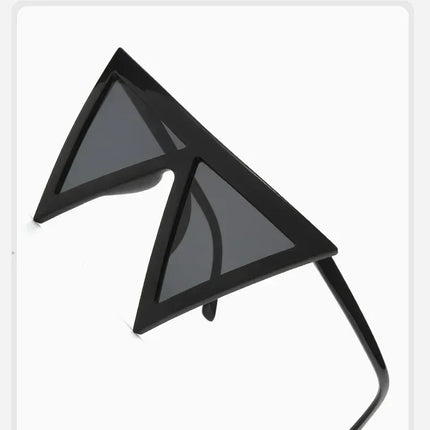 Oversized Triangle Punk Shiled Sunglasses Women Big Frame 2025 Luxury Brand Windproof Eyewear For Ladies UV400 Goggle Shades