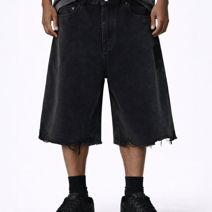 NOIR CUTOFF DENIM SHORTS