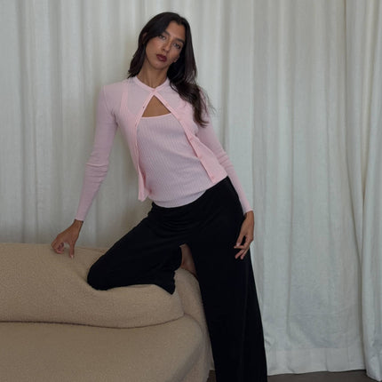RIBBED KNIT CARDIGAN IN POWDER PINK