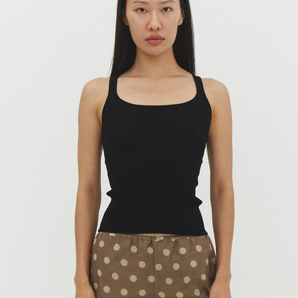 RIBBED KNIT TANK TOP IN BLACK