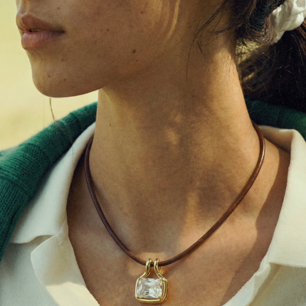 THE NAIA GEM PENDANT NECKLACE
