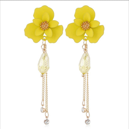 Flower Shaped Strip Drop Earrings