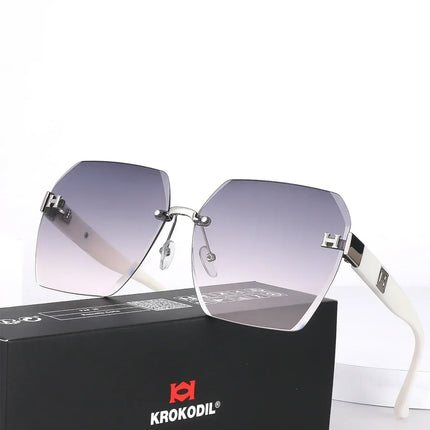 2025 New Fashion Sunglasses Luxury Brand Designer Women Men Retro Square Big Frame Eyewear Uv400 Outdoors Glasses Box Packaging