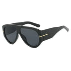 Black3330 / as picture