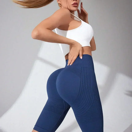 Women‘s Seamless Yoga Shorts High Waisted Striped Slim Shorts Sexy Butt Lifting Gym Trainning High Elastic Five Point Pants