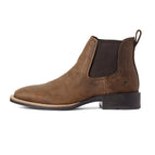 Brown / 8D