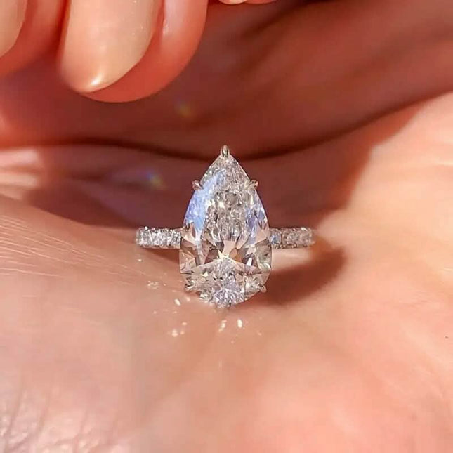 Elegant Teardrop Cubic Zirconia Engagement Ring