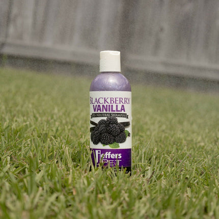 Jeffers Pet Blackberry Vanilla pH-Neutral Pet Shampoo