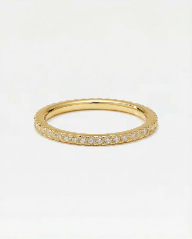 The M Essential Pavé Band